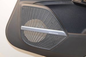 Audi Q5 SQ5 Takaoven verhoilu 80A867488