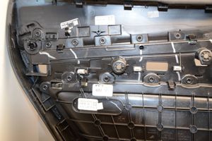 Audi Q5 SQ5 Takaoven verhoilu 80A867488