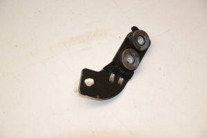 Nissan Qashqai Autres pièces compartiment moteur 10048