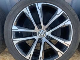 Volkswagen Golf VII Felgi aluminiowe R17 5G0601025AK