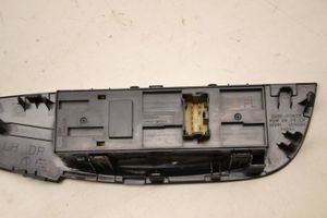 Nissan Qashqai Support bouton lève vitre porte avant 809614EH0AX