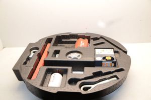 Nissan Qashqai Boîte à outils 849A74EA1C