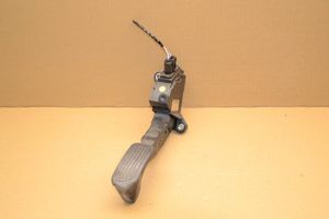 Toyota RAV 4 (XA40) Accelerator throttle pedal 781100W040