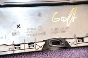 Volkswagen Golf VII Moulures des vitres de la porte arrière 5G6839902B