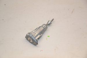 Volkswagen Golf VII Front door lock (next to the handle) 5G0837167