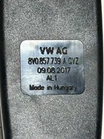 Volkswagen Golf VII Klamra środkowego pasa bezpieczeństwa fotela tylnego 8V0857739A