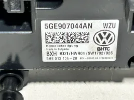 Volkswagen Golf VII Panel klimatyzacji 5GE907044AN