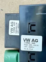 Volkswagen Golf VII USB jungtis 5G0035222A