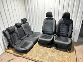 Volkswagen Golf VII Seat set 5Q4881105N