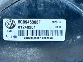Volkswagen Golf VII Задний фонарь в крышке 5G0945308F