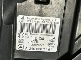 Mercedes-Benz B W246 W242 Lampa przednia A2468207161