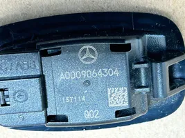 Mercedes-Benz B W246 W242 Otras luces interiores A0009064304