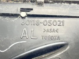 Toyota Avensis T270 Inne części karoserii 6011805021