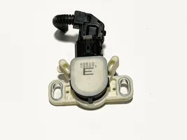 Toyota Avensis T270 Clutch pedal sensor 8951020071