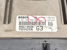 Toyota Avensis T270 Calculateur moteur ECU 8966105G30