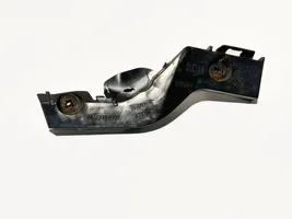 Toyota Avensis T270 Support de pare-chocs arrière 5257705040