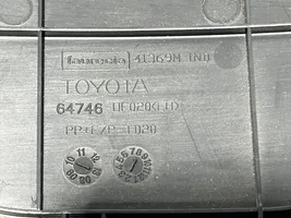 Toyota Verso Muu sisätilojen osa 647460F020