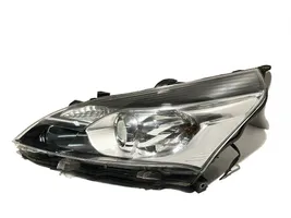 Toyota Verso Lampa przednia 811700F161