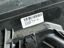 Toyota C-HR Saugiklių dėžė (komplektas) 82123F4010