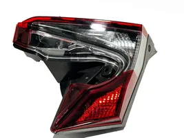 Toyota C-HR Lampy tylnej klapy bagażnika 81580F4120