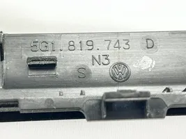 Volkswagen Golf VII Mascherina unità principale autoradio/GPS 5G1819743D