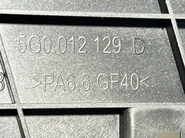 Volkswagen Golf VII Inne elementy wykończenia bagażnika 5G0012129D