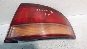 Mitsubishi Galant Luci posteriori 0431612R