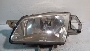 Mazda 323 F Lampa przednia 1305235392