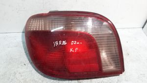 Toyota Yaris Задний фонарь в кузове 52021