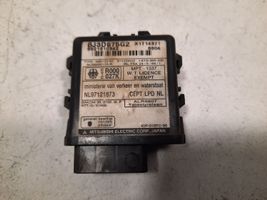 Mazda 323 F Imobilaizera vadības bloks 8821610342