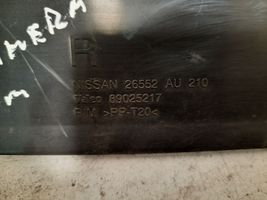 Nissan Primera Listwa pod lampę tylną 89025217