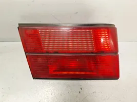 BMW 5 E34 Lampy tylnej klapy bagażnika 13400100