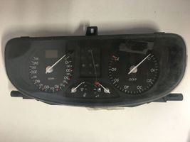 Renault Laguna II Speedometer (instrument cluster) 8200218861