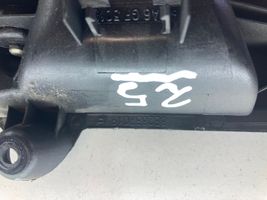 Audi A4 S4 B7 8E 8H Maniglia interna per portiera anteriore 8E2837019