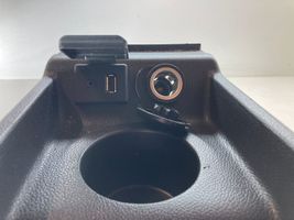 Opel Meriva B Altri elementi della console centrale (tunnel) 13260358