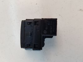 Volkswagen PASSAT B7 Interrupteur d'alarme 600962109B