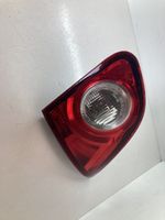 Nissan Qashqai Lampy tylnej klapy bagażnika 