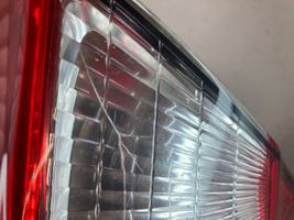 Nissan Qashqai+2 Lampy tylnej klapy bagażnika 