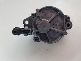 Peugeot 3008 I Vacuum pump D1563C2