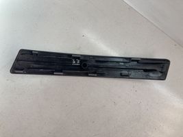 Nissan Qashqai Obudowa klamki wewnętrznej drzwi przednich 80945JD000