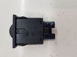 Toyota Corolla E120 E130 Bouton commande réglage hauteur de phares 8415202021