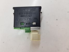 BMW X1 E84 Câble adaptateur AUX 9129652