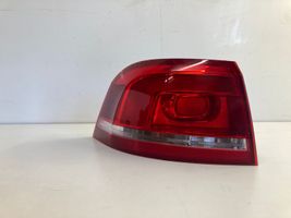 Volkswagen PASSAT B7 Luci posteriori 3F945095E