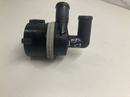 Volkswagen PASSAT B7 Pompe à eau de liquide de refroidissement 5N0965561A