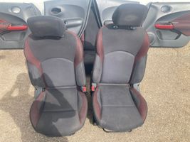 Nissan Juke I F15 Set interni 