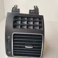 Volkswagen Touran II Garniture, panneau de grille d'aération latérale 1T0819704E