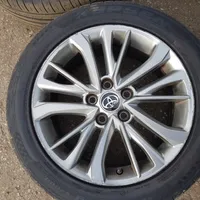 Toyota Avensis T270 Felgi aluminiowe R17 17X7JET45