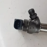 Volkswagen PASSAT B8 Injecteur de carburant 0445110469