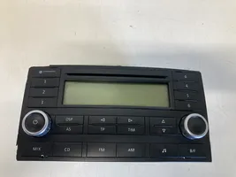 Volkswagen Touareg I Radio/CD/DVD/GPS-pääyksikkö 7L6035195D