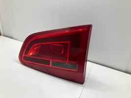 Volkswagen Sharan Lampy tylnej klapy bagażnika 7N0945094J